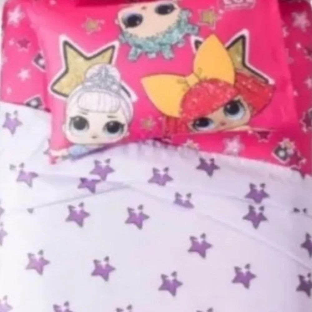 L.O.L. Surprise! Twin Glitterful Comforter Bundle Set